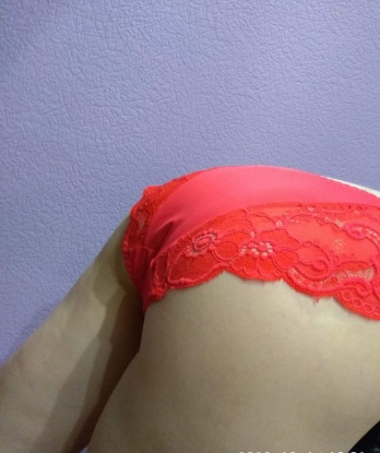 Соблазнительная брюнетка ждет встречи с состоятельным кавалером. Готова окунуть тебя в мир страсти и наслаждения. Полный релакс и удовлетворение гарантированы. Позволь себе быть счастливым! 14250, 33 года