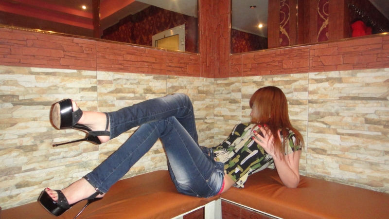 Умелые ручки, нежные губки и страстные объятия ждут тебя у меня. Отдохни душой и телом, испытай настоящее наслаждение! 20902, 23 года